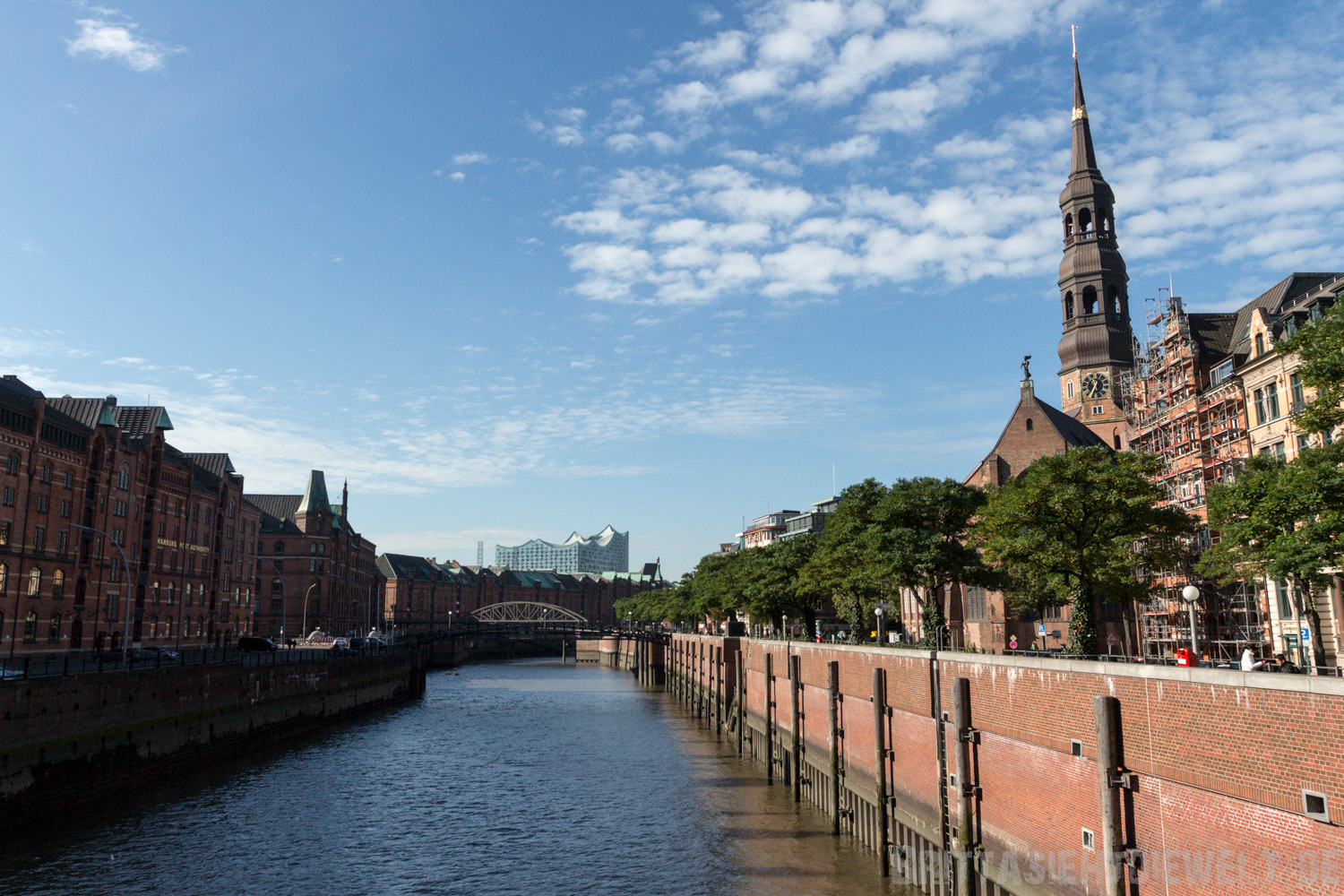 am Rand der Speicherstadt