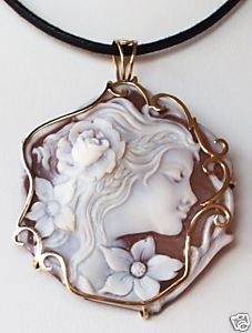 Gioielli di lava Gioielli di lava