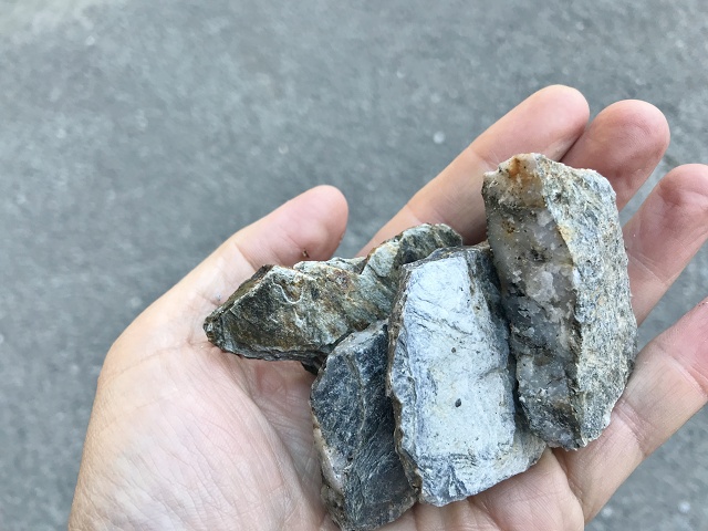 静岡県の面白い指名 月 月の石