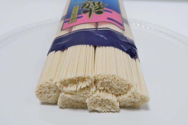 沖縄県のご当地麺 沖縄手延べそうめん龍頭 沖縄製粉