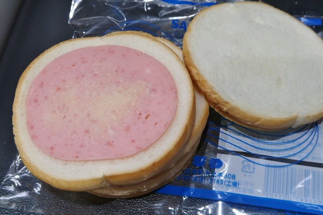 滋賀県のご当地パン つるやパン サンドウィッチ