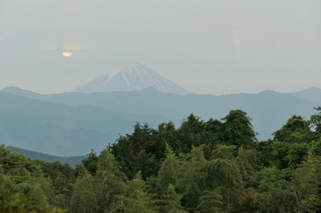 富士見茶屋いろり 山梨市 お店から見た富士山