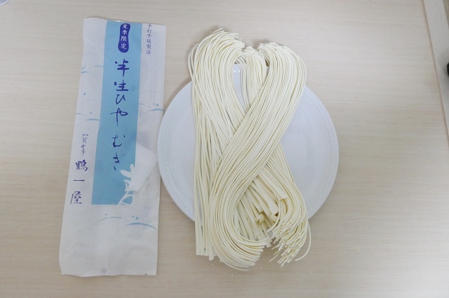 石川県のご当地麺 鶴一屋 半生ひやむぎ