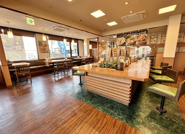 埼玉のご当地うどん 山田うどん 店内