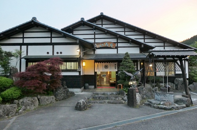 富士見茶屋いろり 山梨市