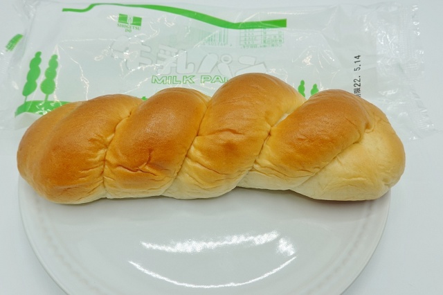山口県のご当地パン 松月堂 牛乳パン