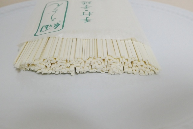 石川県のご当地うどん 鶴一屋 細うどん(乾麺)