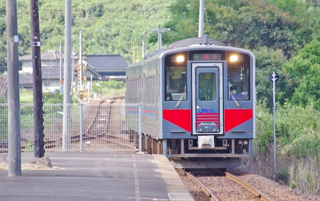 島根県の面白い地名駅名 馬路駅 米子駅列車