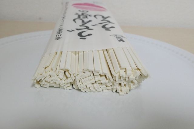 香川県のご当地麺 うどん県のうどん 讃岐物産