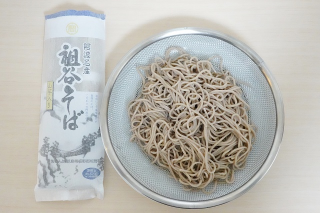 徳島県のご当地蕎麦 祖谷そば 岡本製麺の乾麺