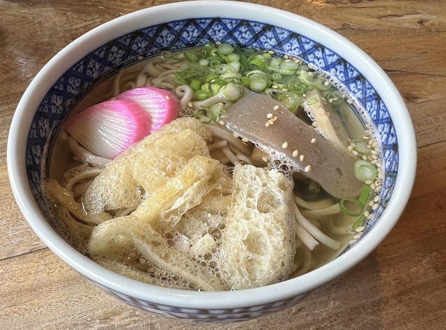徳島県のご当地蕎麦 祖谷そば 初代仙吉のかけそば