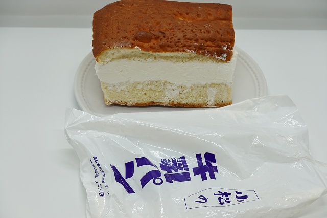 長野県のご当地パン 牛乳パン 小松の牛乳パン