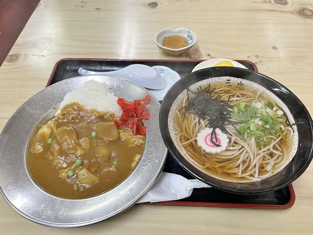 三忠食堂 津軽そば カレーライスセット