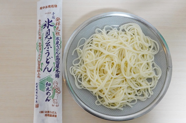 富山県のご当地うどん 氷見糸うどん 高岡屋本舗