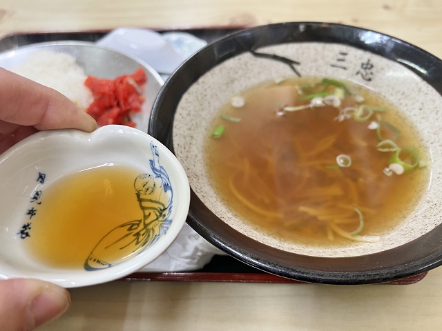 三忠食堂 出汁 津軽蕎麦
