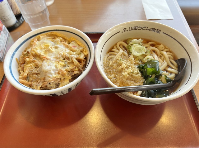 埼玉のご当地うどん 山田うどん かつ丼セット