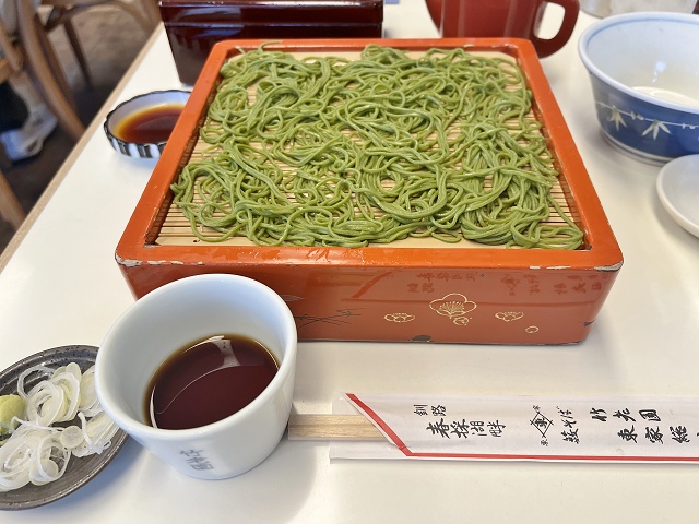 竹老園東家総本店 茶そば