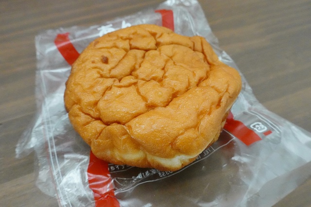 徳島県のご当地パン 宮内のあんドーナツ