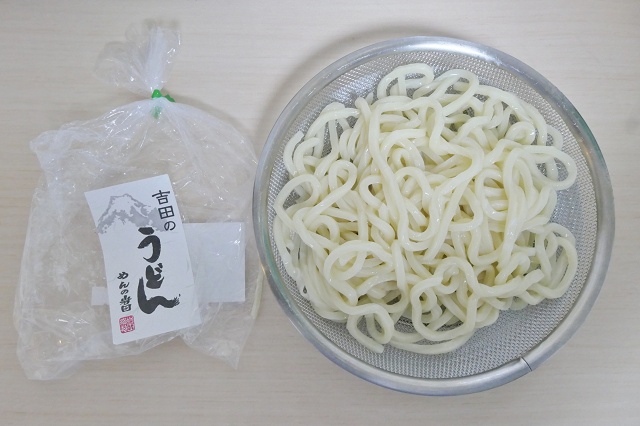 山梨のご当地うどん 吉田のうどん 生麺(岩田食品)