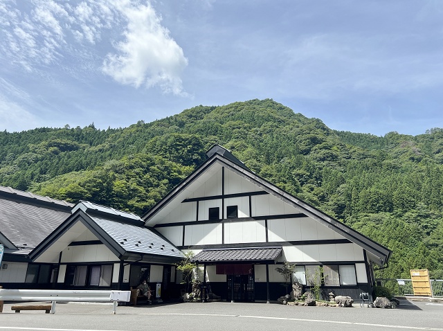徳島県のご当地蕎麦 祖谷そば 清流のそば処祖谷美人