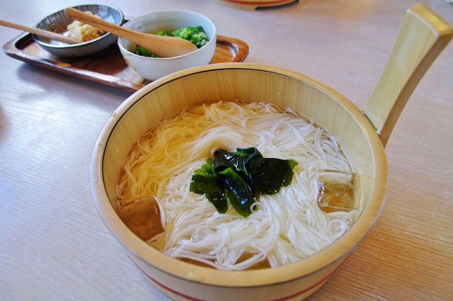 香川県のご当地麺 小豆島の素麺