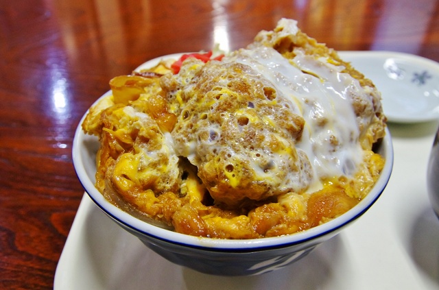 埼玉県比企郡ときがわ町の定食屋さん アライのかつ丼