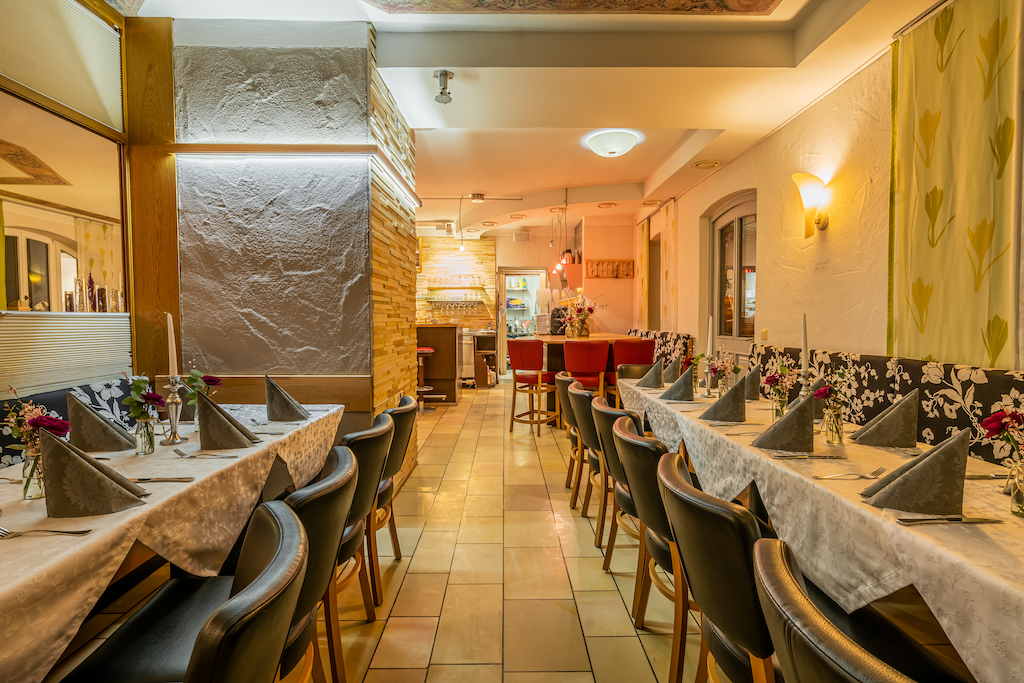 Cafe & Vegetarisches Restaurant Vor Ort Vegetarisches Restaurant - Vor Ort