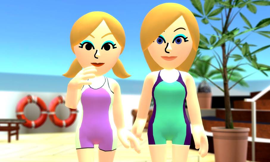 Jessica und Rosalina in Badeanzügen mit neuer Farbe!