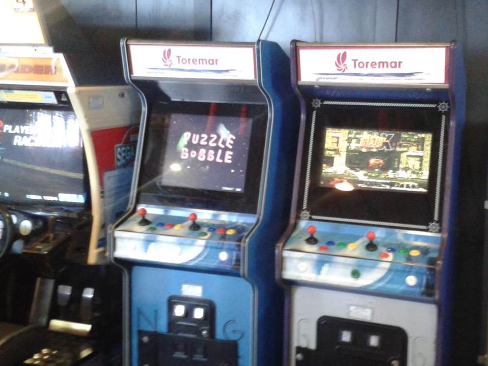 Das ist das erste Mal, dass ich echte Arcade-Automaten sehe.