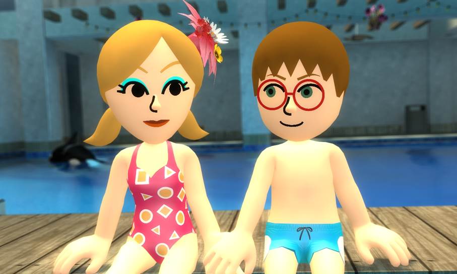 Ich (neues Modell!) und Jessica, zusammen im Schwimmbad.