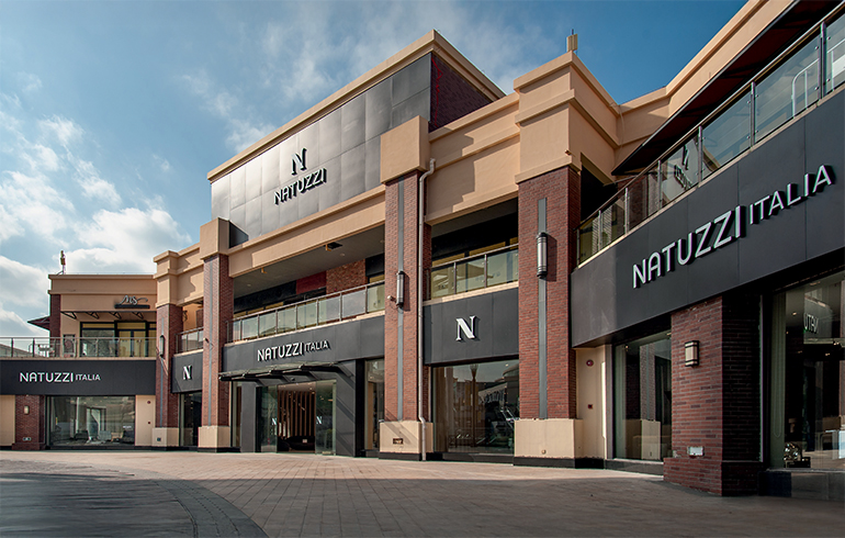 Natuzzi : 65 ans d’innovation italienne au service du confort moderne