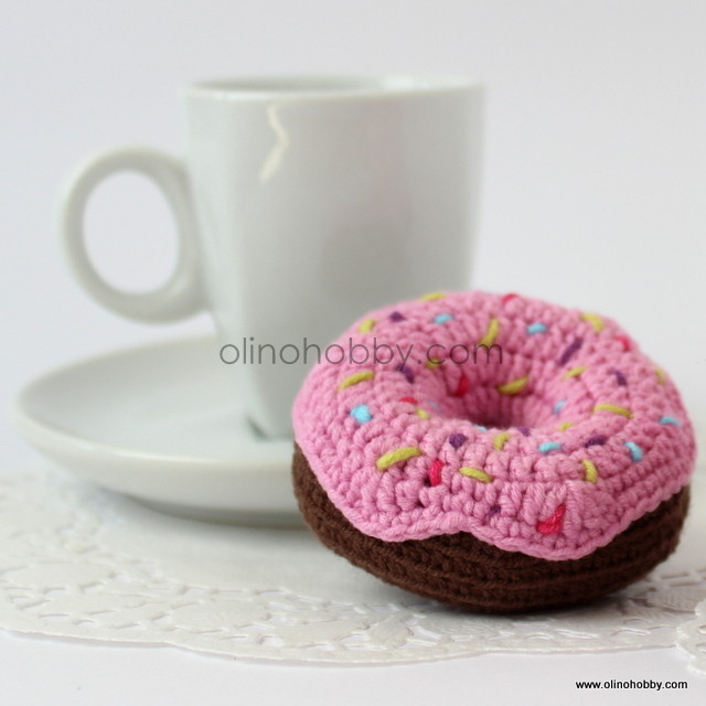 Crochet donuts