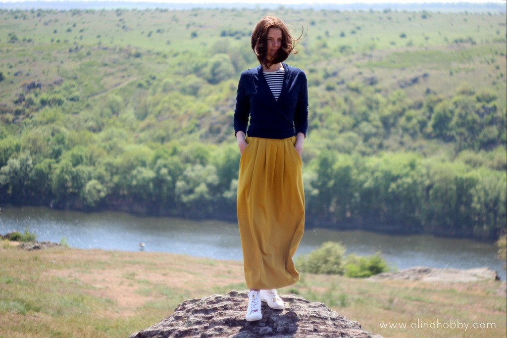 Желтая юбка макси, трикотажная юбка горчичного цвета.