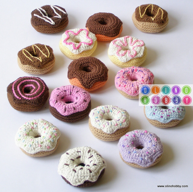 Crochet donuts