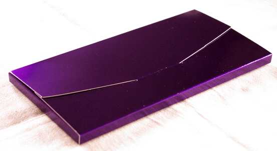 Geschenkschachtel Farbe lila