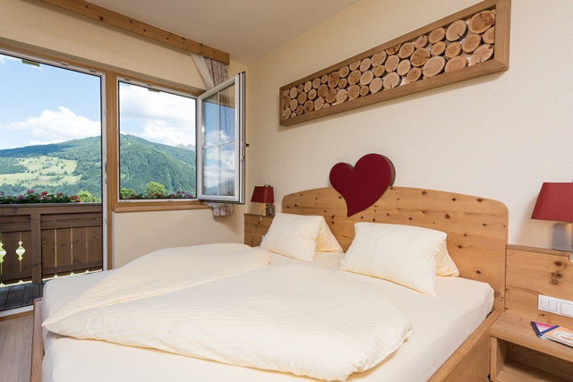 Komfortables Schlafzimmer im Appartement