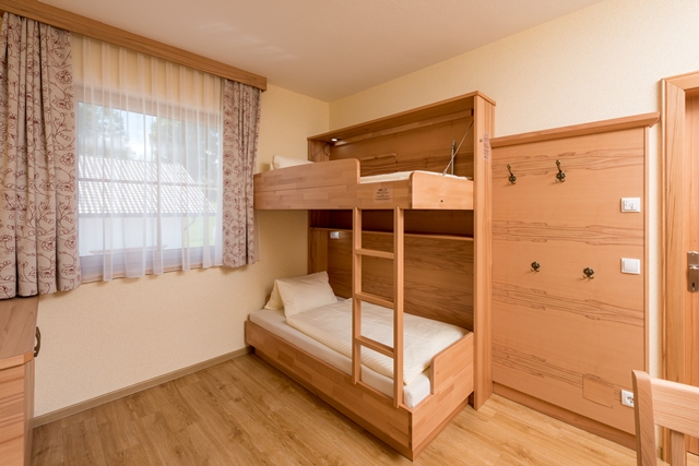Zusatzbetten mit hochwertigen Matratzen im Appartement Dachstein