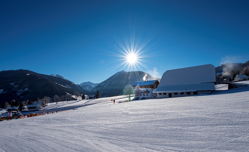 Winterurlaub direkt an der Piste – Bio-Pension Aussacher Rohrmoos Schladming Hochwurzen Planai