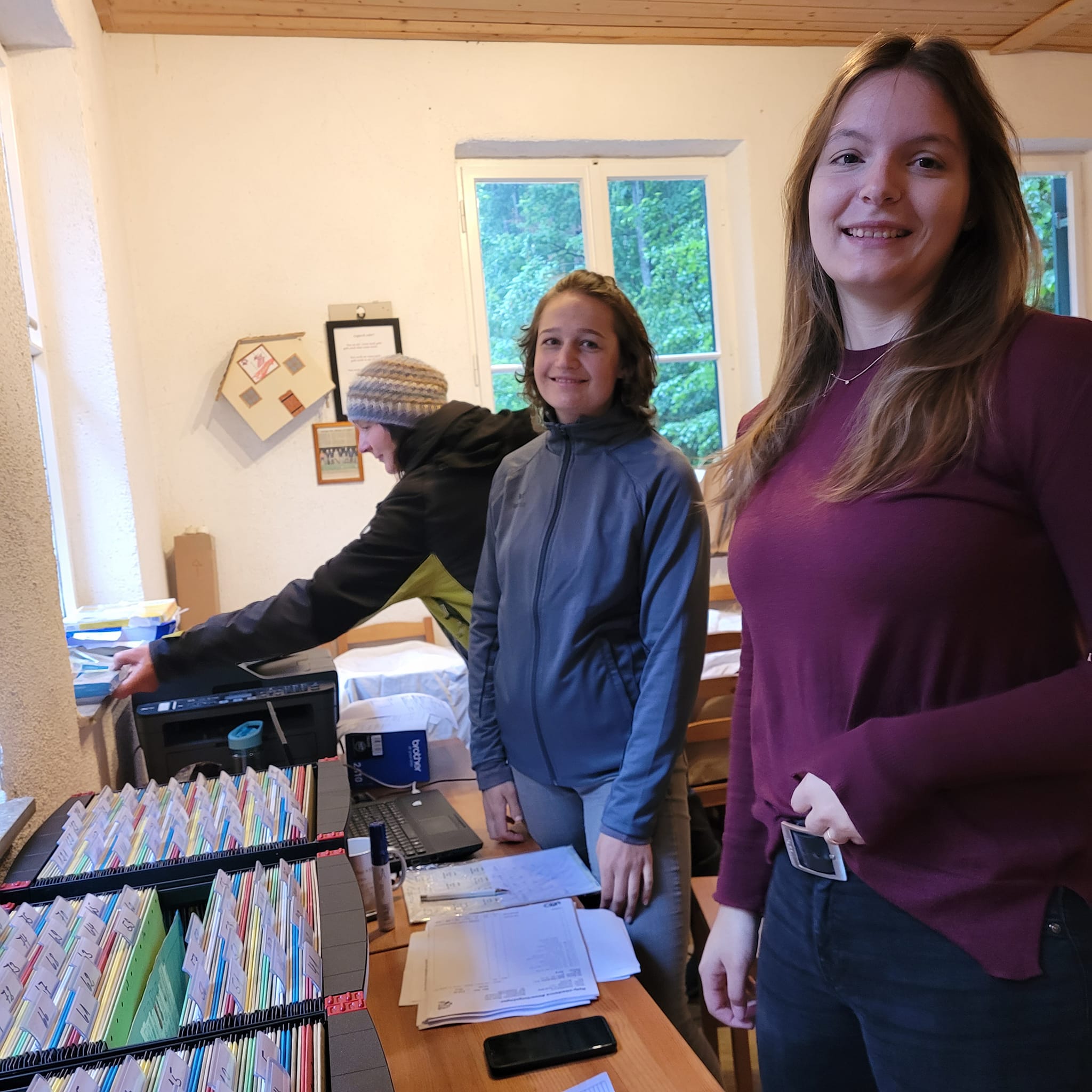 Meldestelle - Anna und Katharina -