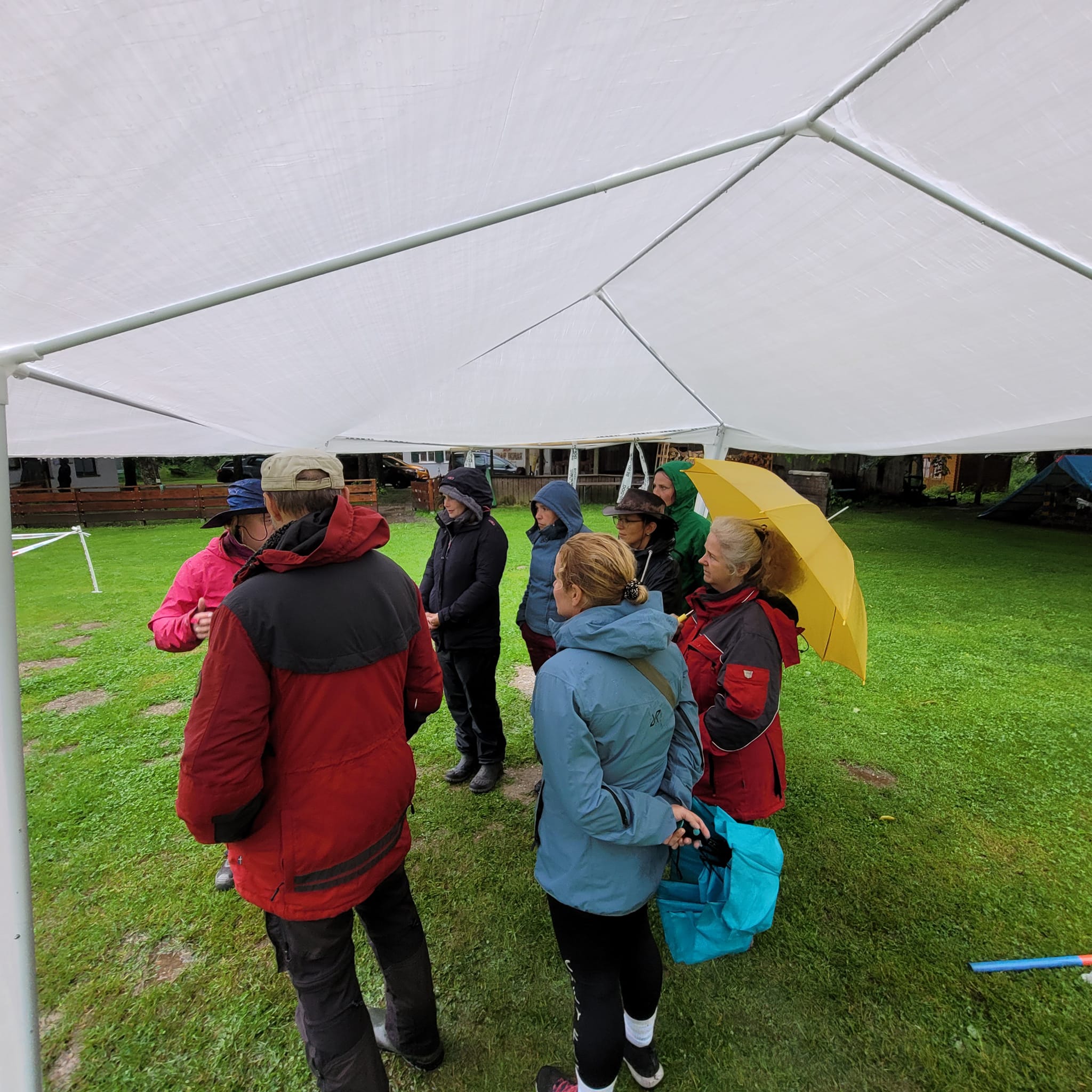 Briefing Klasse 2