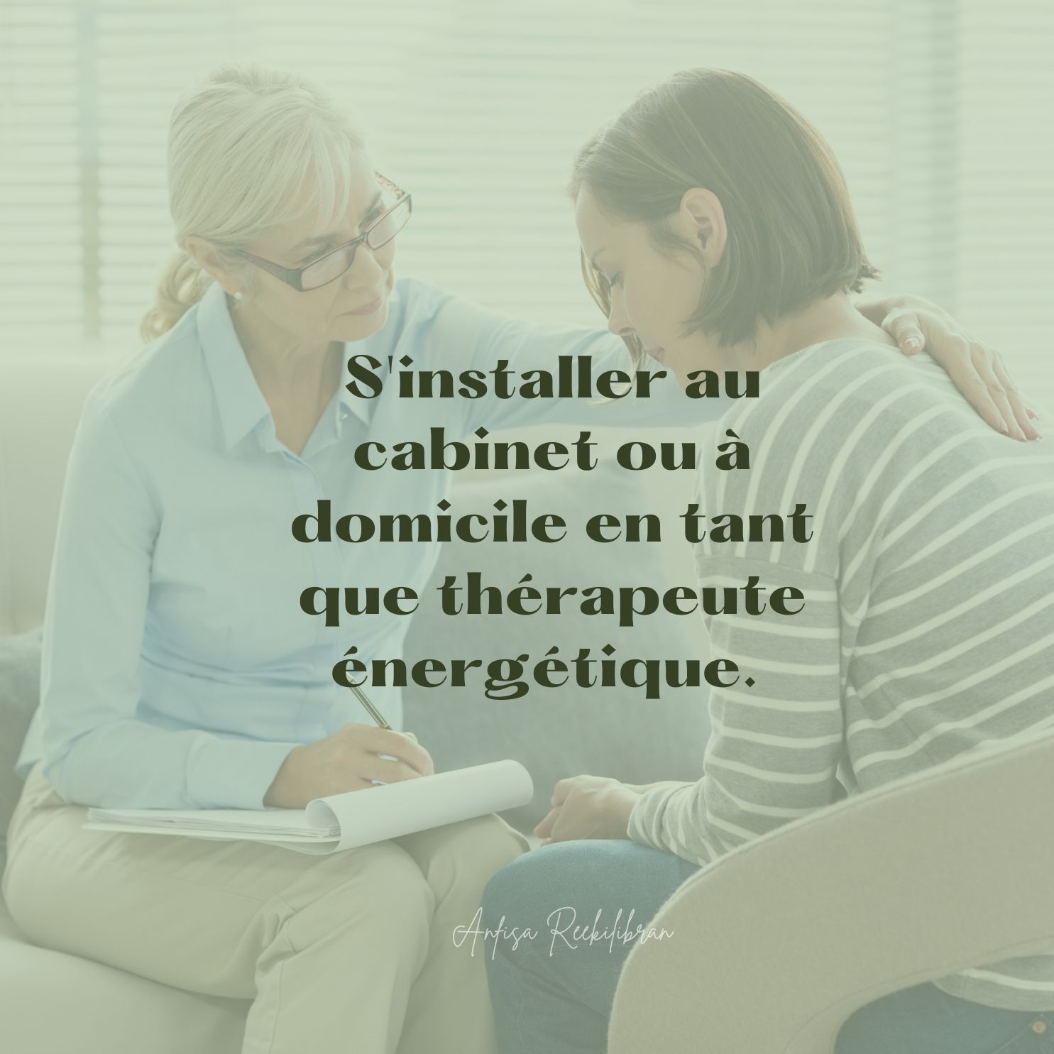 S'installer au cabinet ou à domicile en tant que thérapeute énergétique : Avantages, inconvénients et conseils