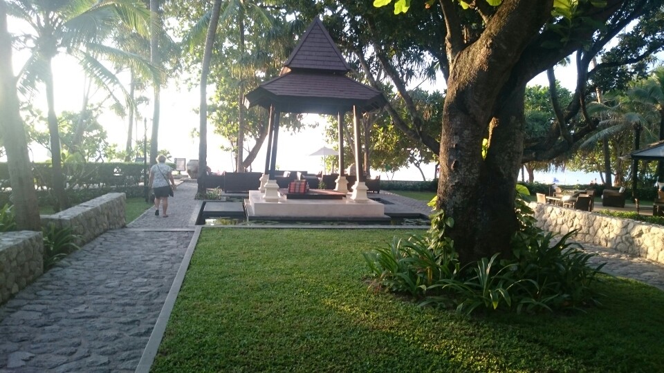 ...und auf ins Hotel Impiana Resort...