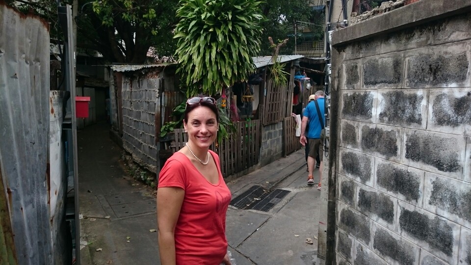 ...über verwinkelte Hinterhofgassen...