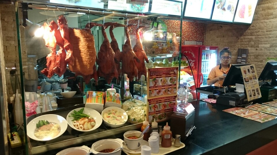 Noch einen kleinen Snack vor dem Abflug