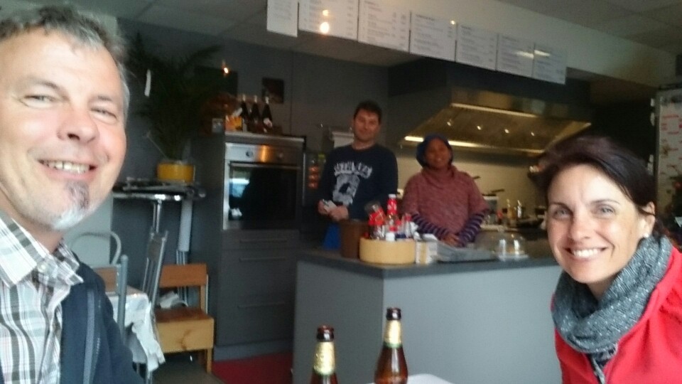 Zuhause angekommen erst mal zu Sao und Ralf um mal wieder richtig lecker thailändisch zu essen👍....