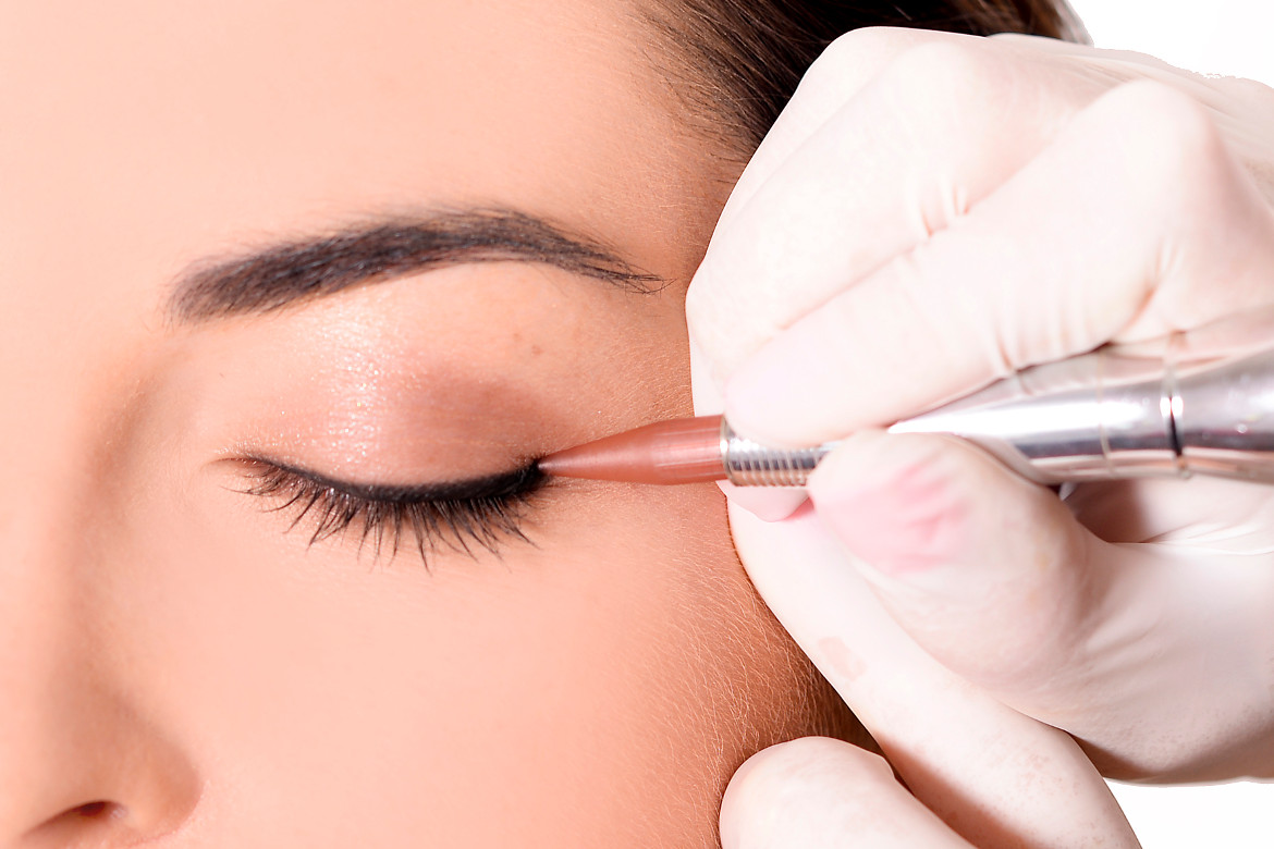 Haarentfernung kosmetikbedarf Gesichtsbehandlung Antiaging needling GreenPeel Microdermabrasion LPG Endermologie Akne Gesichtsbehandlung Sofrischweiz Aknebehandlung Fusspflege Farblichttherapie kosmetik Gesichtsbehandlung Aknebehandlung Akne LPG Lymphomat