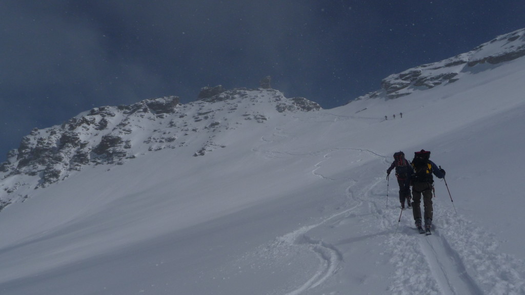 unter dem Skidepot....