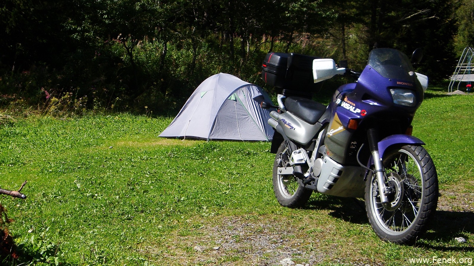 Camping mit dem Zweirad