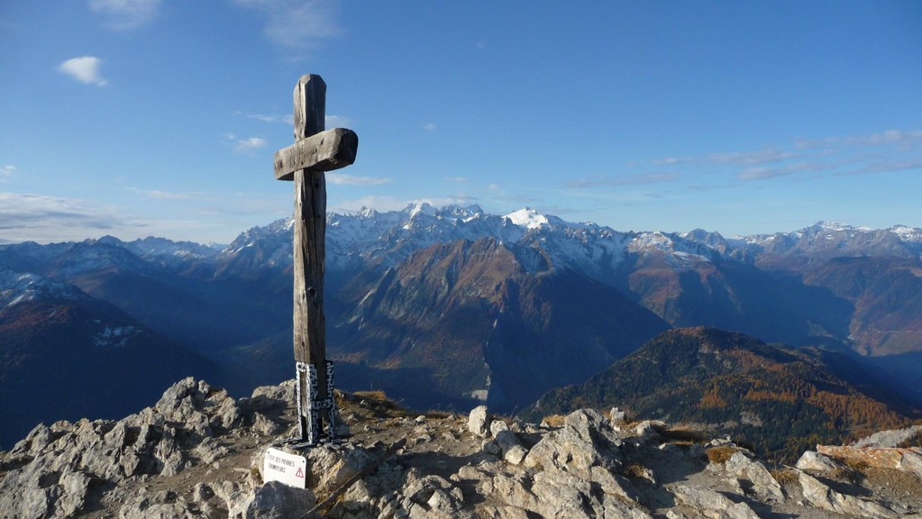 Gipfelkreuz Pierre Avoi
