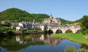 Estaing (plus beau village de france)